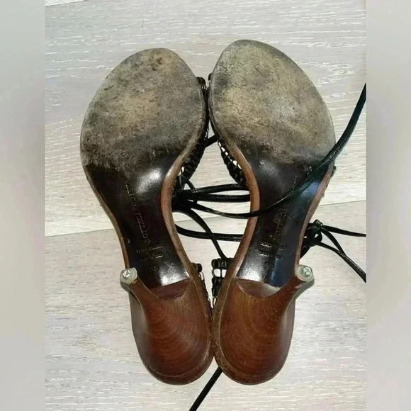 Bottega Veneta brown woven Lace Up sandal Heels sz 38
READ DESCRIPTION - Picture 7 of 10